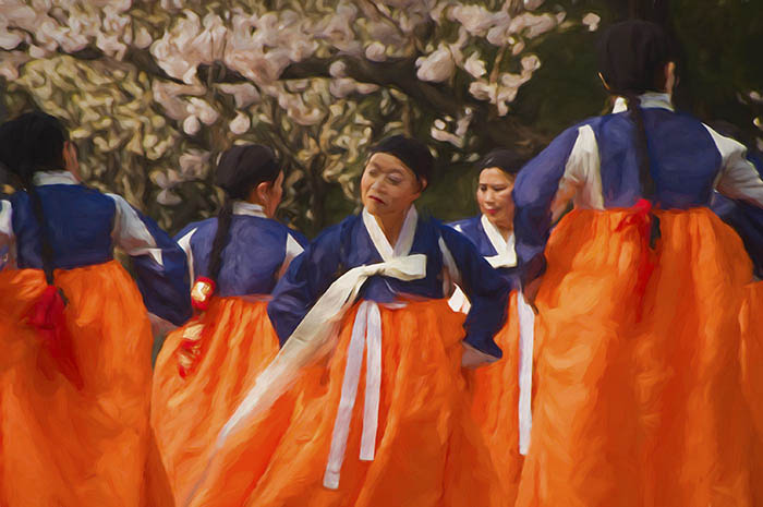 Traditional South Korean Women Dancers