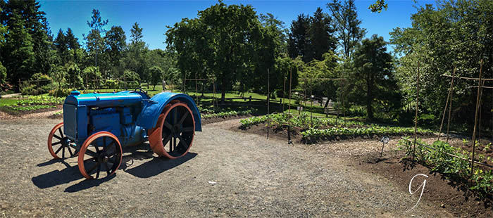 iPhoneography Panorama VanDusen - Farm Garden